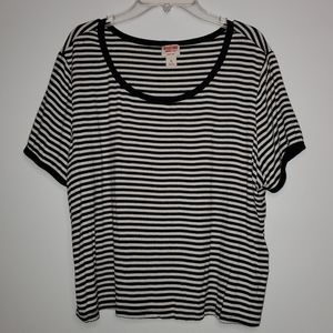 Mossimo simply striped black and white COMFY tee